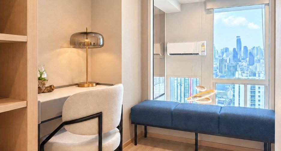 Wohnung zur Miete mit 1 Zimmer in Bang Rak, Bangkok