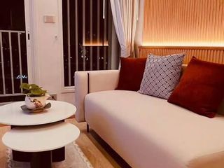 Wohnung zur Miete mit 1 Zimmer in Bang Rak, Bangkok