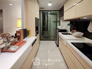 For rent 2 ベッドルーム condo in Phra Khanong, Bangkok