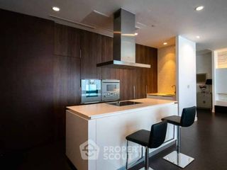 À louer 3 chambres condo à Pathum Wan, Bangkok