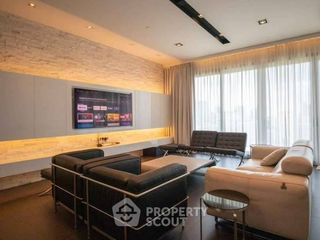 À louer 3 chambres condo à Pathum Wan, Bangkok
