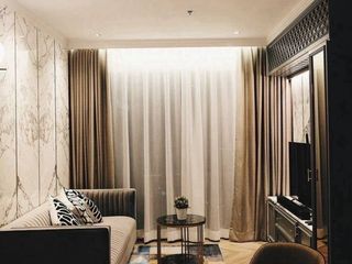À louer 2 chambres condo à Pathum Wan, Bangkok