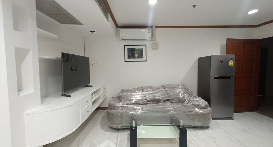 ให้เช่า 2 ห้องนอน คอนโด ใน วัฒนา, กรุงเทพฯ