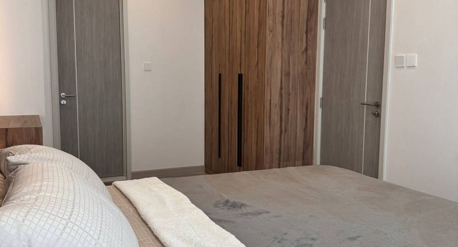Wohnung zur Miete mit 1 Zimmer in Bang Rak, Bangkok