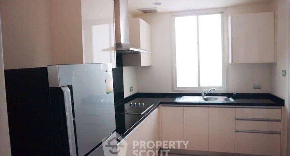 Condo en alquiler de 2 habitaciones en Bang Kho Laem, Bangkok