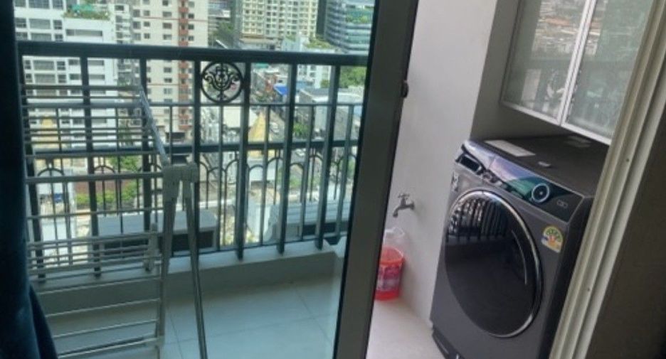 For rent 1 bed condo in Watthana, Bangkok