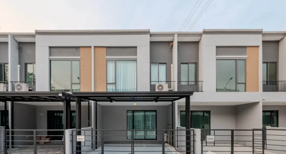 Reihenhaus zur Miete mit 3 Zimmer in Bang Phli, Samut Prakan