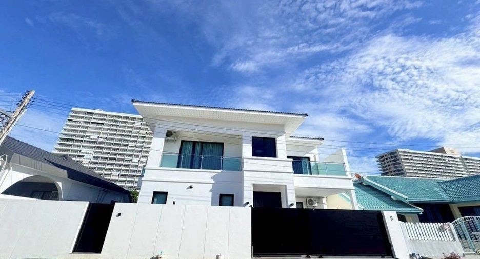 À louer 5 chambres maison à Bang Lamung, Chonburi