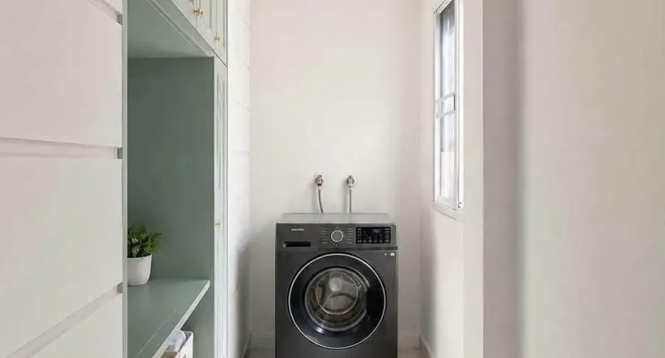 For rent 4 bedrooms house in Taling Chan, Bangkok