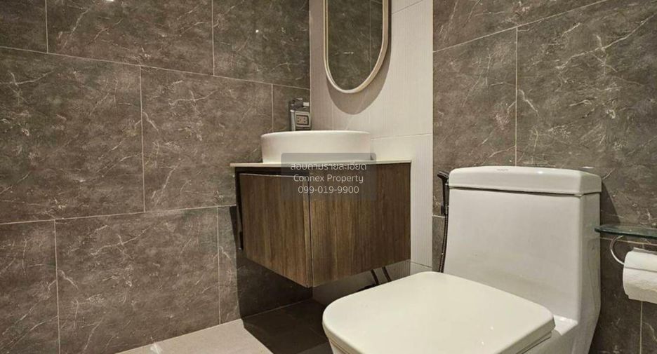 For rent 1 bed condo in Huai Khwang, Bangkok