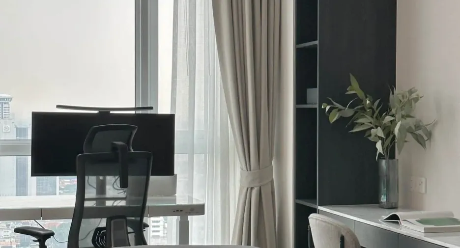 Wohnung zur Miete mit 1 Zimmer in Bang Rak, Bangkok