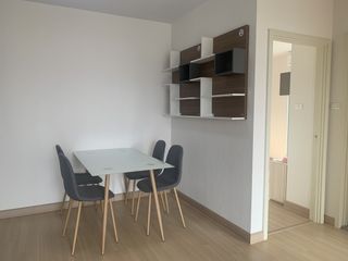 For rent 2 bedrooms condo in Huai Khwang, Bangkok