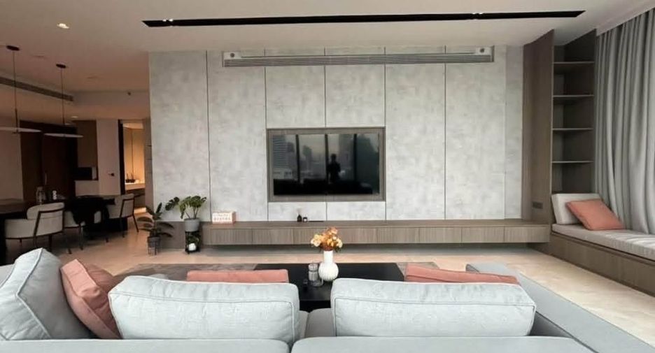 For rent 2 ベッドルーム condo in Khlong San, Bangkok