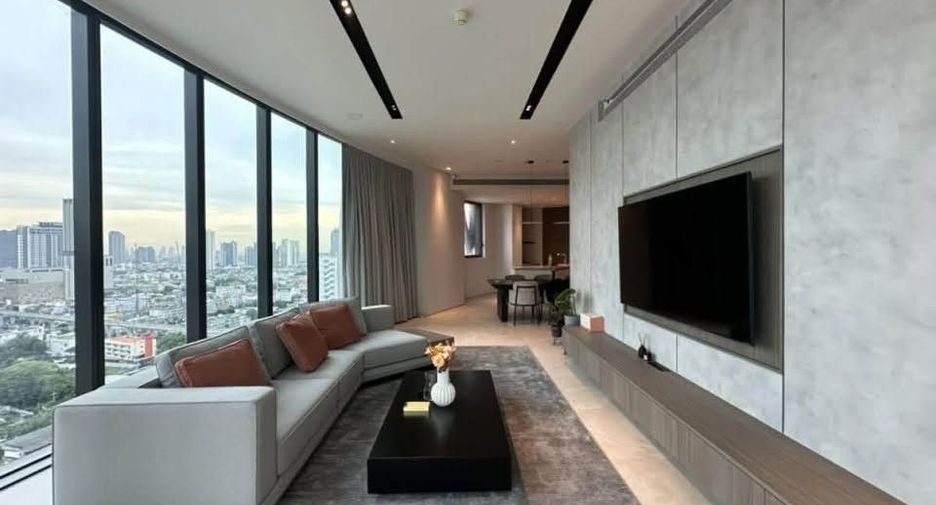 For rent 2 ベッドルーム condo in Khlong San, Bangkok