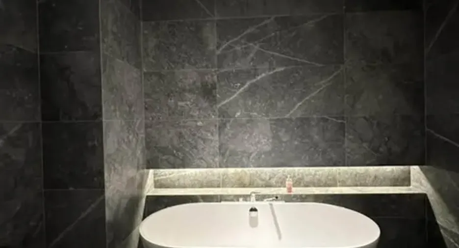 For rent 2 ベッドルーム condo in Khlong San, Bangkok
