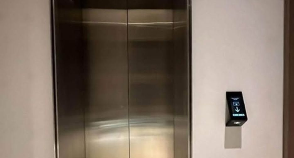 For rent 2 ベッドルーム condo in Khlong San, Bangkok