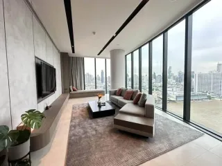 Condo en alquiler de 2 habitaciones en Khlong San, Bangkok