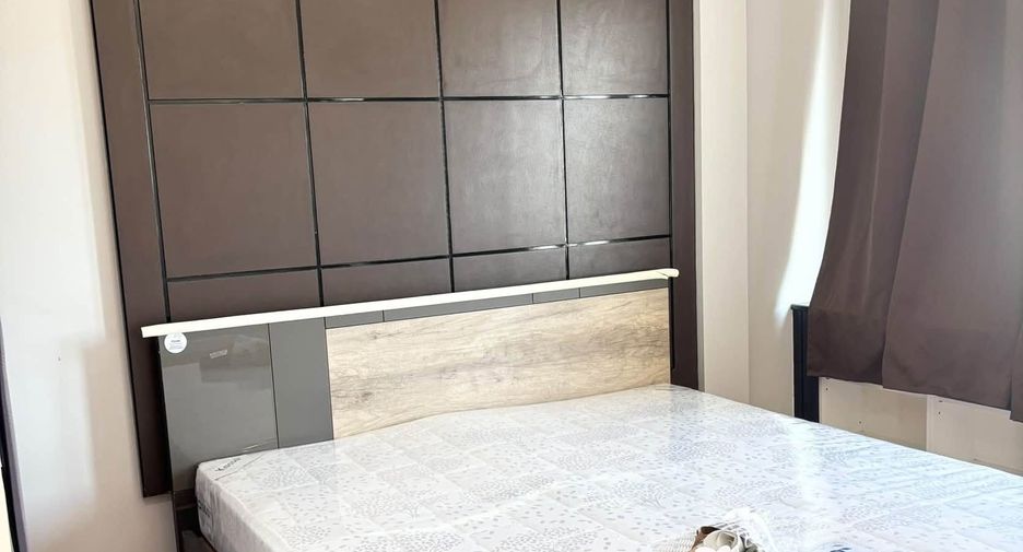 For rent 3 bedrooms townhouse in Mueang Samut Prakan, Samut Prakan