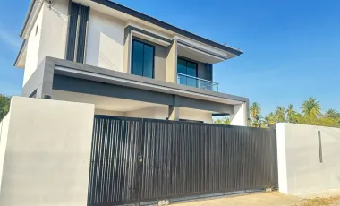 For sale 4 bedrooms villa in Bang Lamung, Chonburi