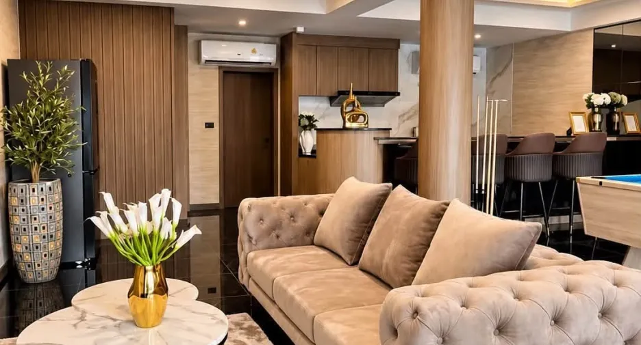For sale 8 bedrooms villa in Bang Lamung, Chonburi