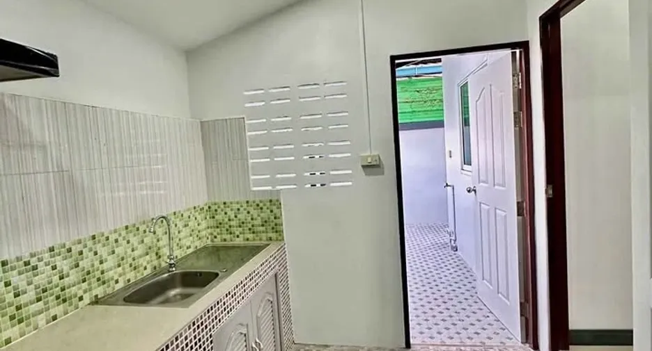 For sale 2 bedrooms townhouse in Bang Lamung, Chonburi