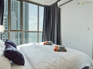 For sale 2 ベッドルーム condo in Bang Lamung, Chonburi