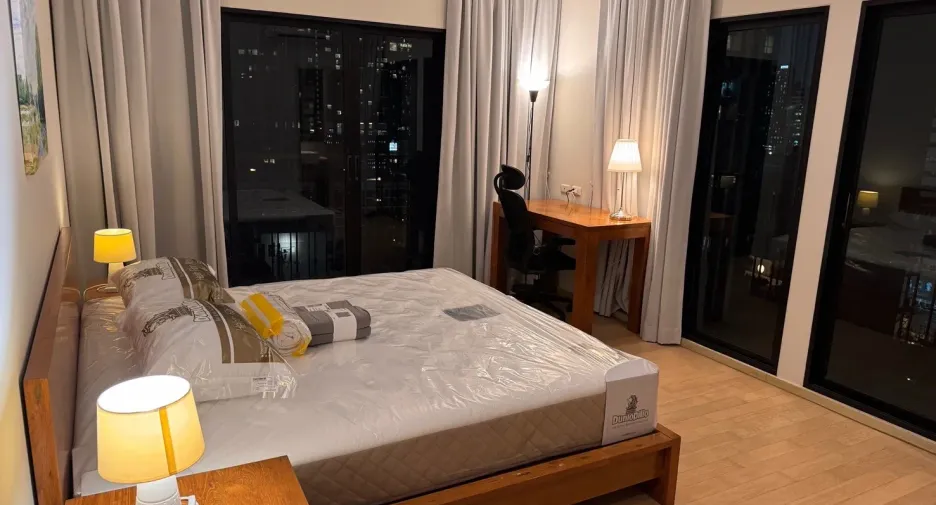Condo en venta y en alquiler de 2 habitaciones en Khlong Toei, Bangkok
