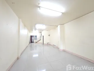 Reihenhaus zum Kauf und zur Miete mit 2 Zimmer in Mueang Chiang Rai, Chiang Rai