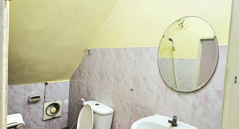 Reihenhaus zum Kauf und zur Miete mit 2 Zimmer in Mueang Chiang Rai, Chiang Rai
