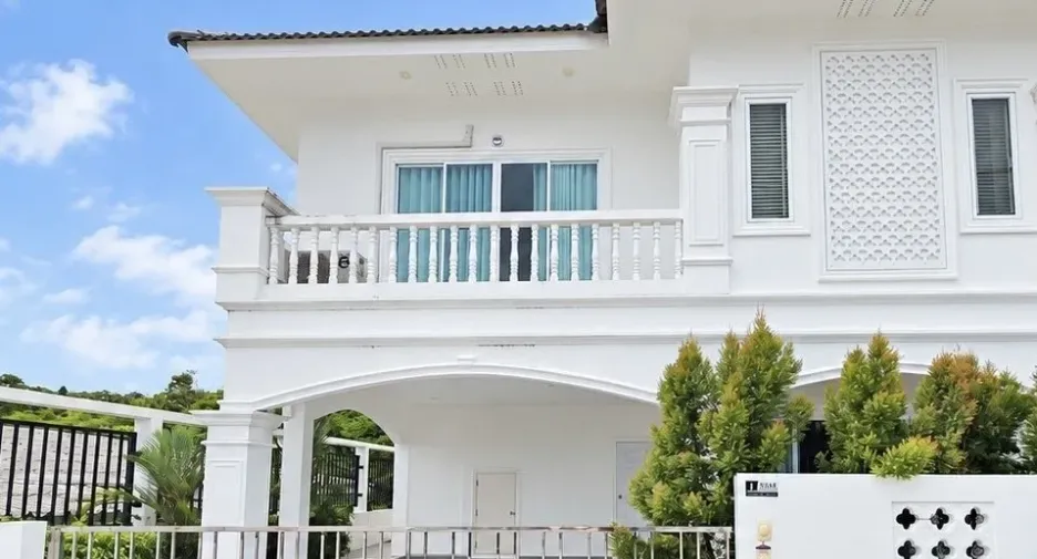 For sale 3 bedrooms house in Mueang Phuket, Phuket