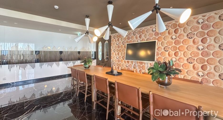 For sale 2 bedrooms condo in Watthana, Bangkok