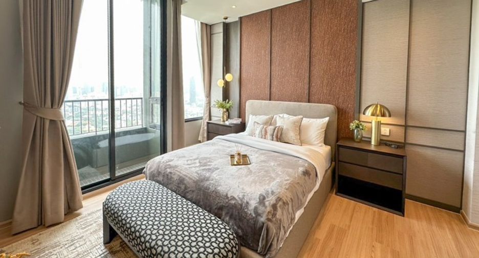 For sale 2 bedrooms condo in Watthana, Bangkok