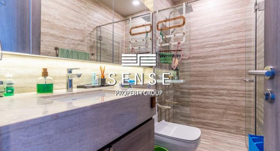 Condo en venta de 2 habitaciones en Khlong Toei, Bangkok