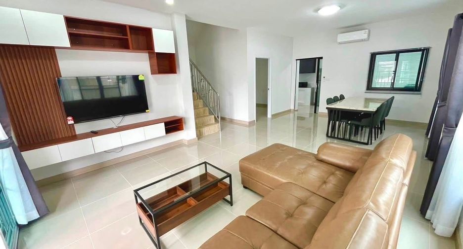 For rent 4 bedrooms house in Saraphi, Chiang Mai