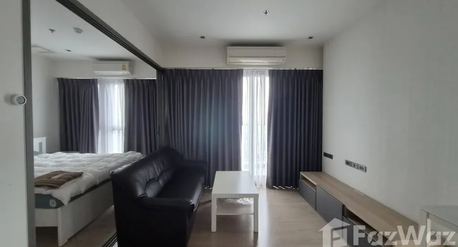 Wohnung zur Miete mit Studio in Thon Buri, Bangkok