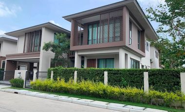 For rent 4 ベッドルーム house in Bang Kapi, Bangkok