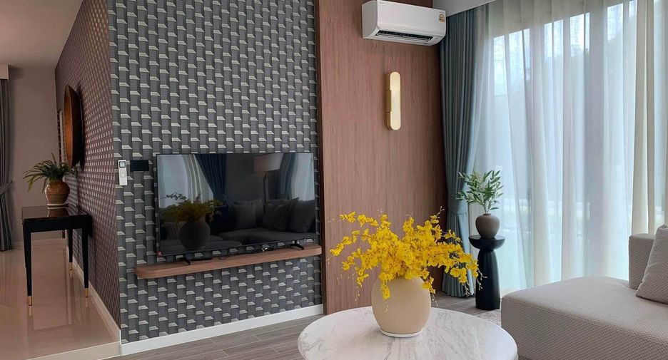 For rent 4 ベッドルーム house in Bang Kapi, Bangkok