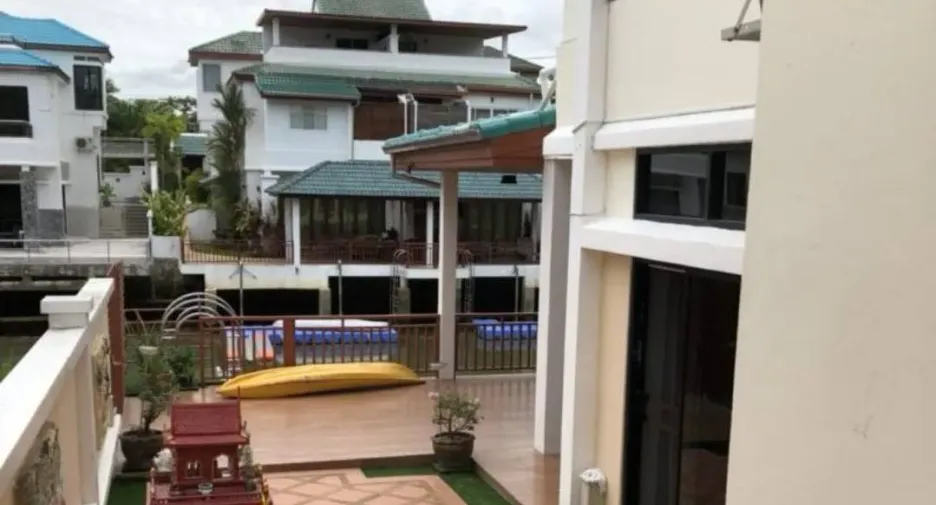 Casa en venta y en alquiler de 3 habitaciones en Na Jomtien, Pattaya