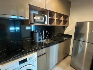 For rent studio condo in Khlong Toei, Bangkok