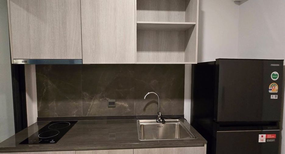 Condo en alquiler de 1 habitaciones en Watthana, Bangkok