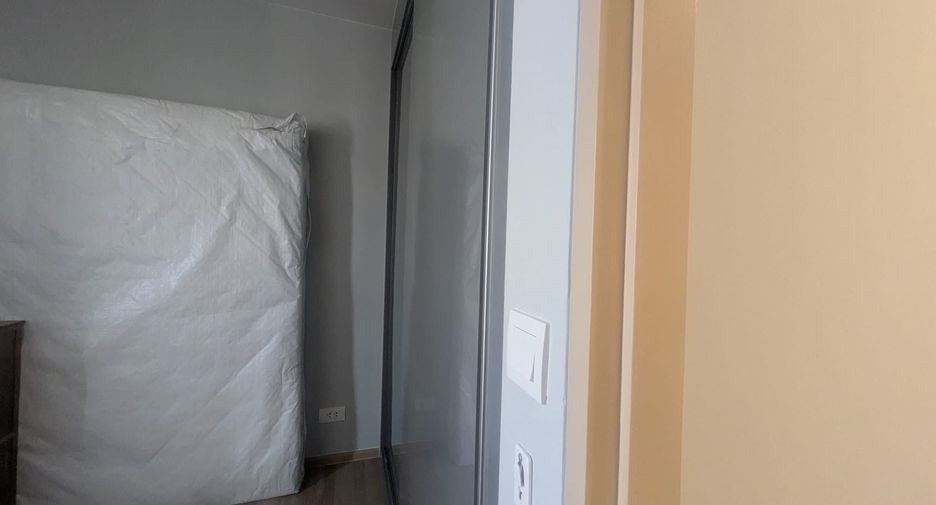For rent 2 bedrooms condo in Bang Na, Bangkok