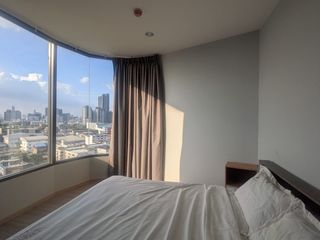 À louer 2 chambres condo à Bang Na, Bangkok