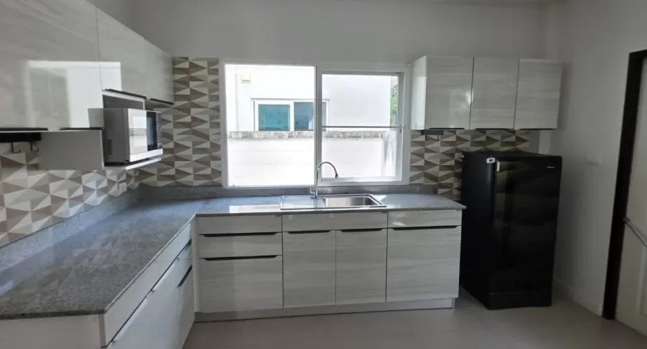 ให้เช่า 4 ห้องนอน บ้านเดี่ยว ใน สันกำแพง, เชียงใหม่