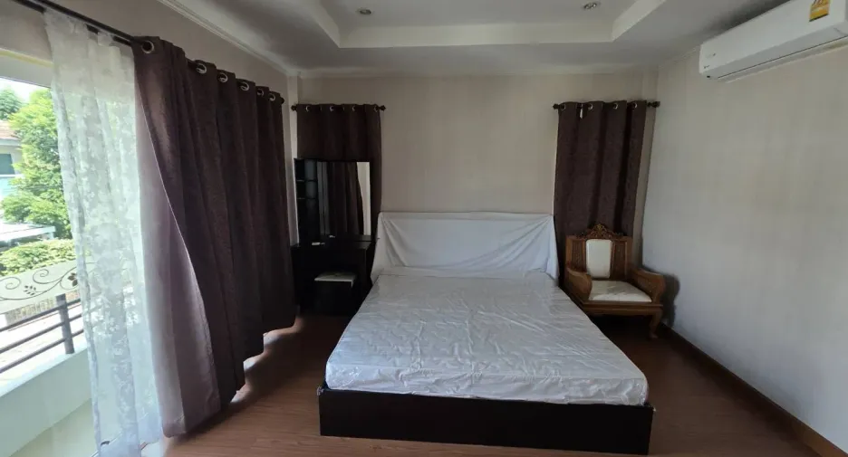 ให้เช่า 4 ห้องนอน บ้านเดี่ยว ใน สันกำแพง, เชียงใหม่