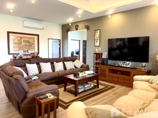 For sale 5 bedrooms villa in Pran Buri, Prachuap Khiri Khan