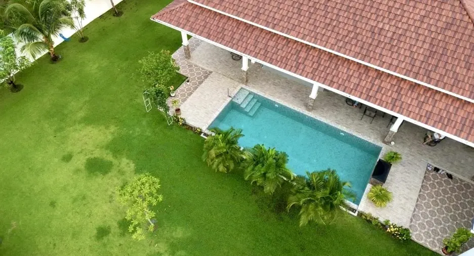 For sale 5 bedrooms villa in Pran Buri, Prachuap Khiri Khan