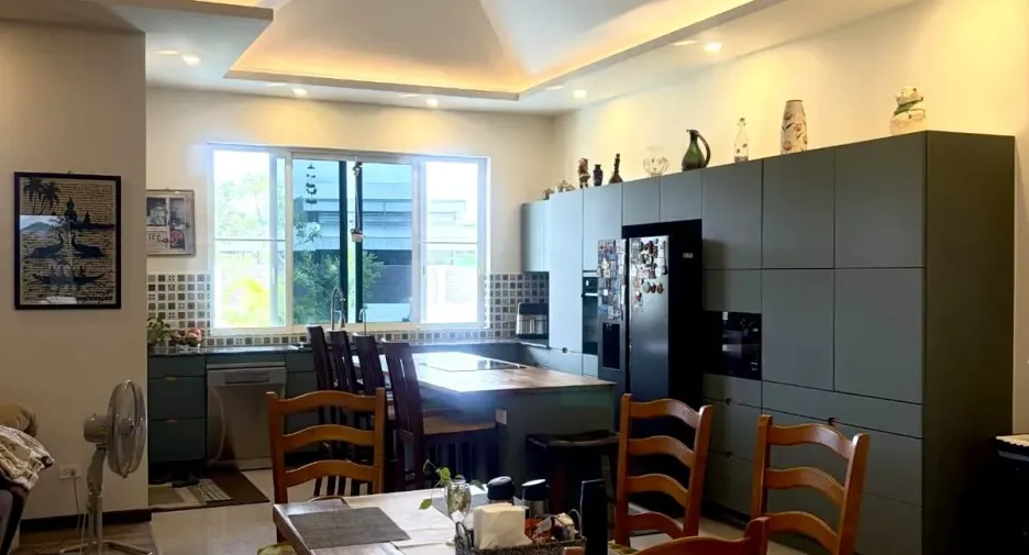 For sale 5 bedrooms villa in Pran Buri, Prachuap Khiri Khan