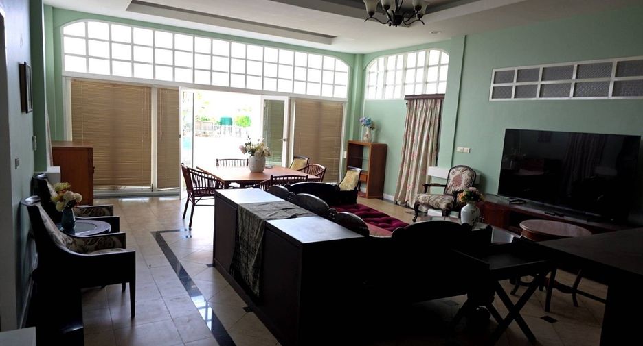 À louer 3 chambres maison à Kathu, Phuket