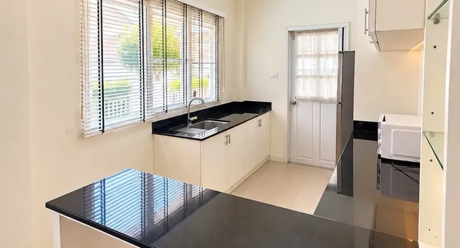 For rent 2 bedrooms house in Doi Saket, Chiang Mai