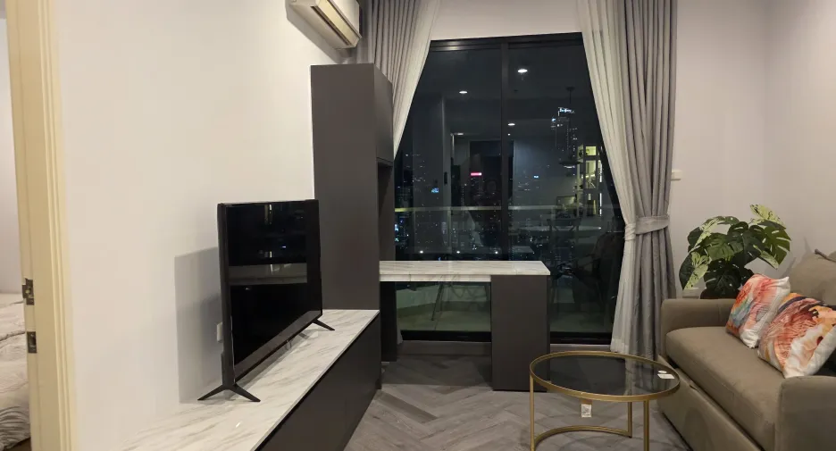 Wohnung zur Miete mit 1 Zimmer in Bang Kapi, Bangkok